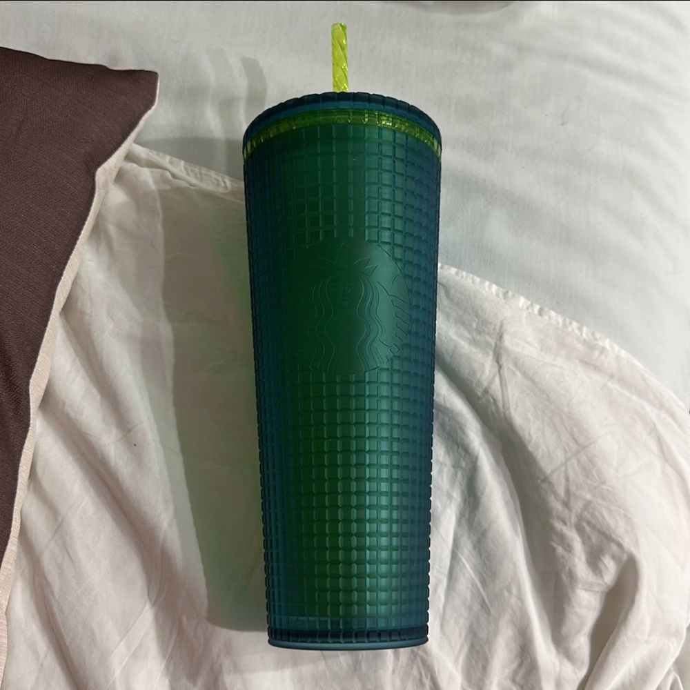 24oz Starbucks Cup